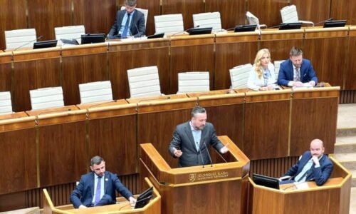 VIDEO: Blaha, Danko a Taraba brutálne naložili progresívnym liberálom, ktorí sa snažia odvolať ministerku kultúry Šimokovičovú.