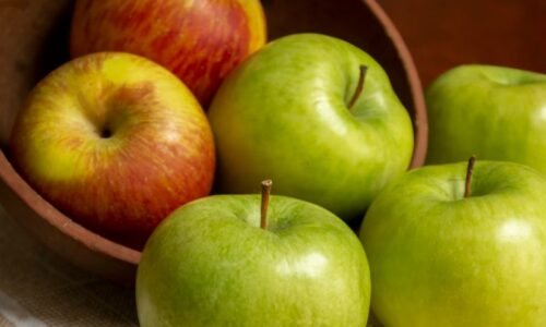 Fantastická jablkovo-orechová buchta od babičky