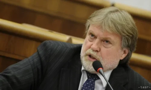 Jarjabek progresívcom: Vašim problémom je vaša vlastná nadradenosť