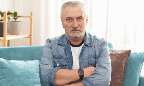 Penzisti budú mať nižšie dôchodky. Klesnú o desiatky eur