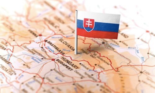 Vnímanie Ruska ako hrozby na Slovensku klesá, Slováci naopak považujú za hrozbu USA. Podpora verejnosti voči vláde aj armáde v porovnaní s rokom 2023 výrazne stúpla.