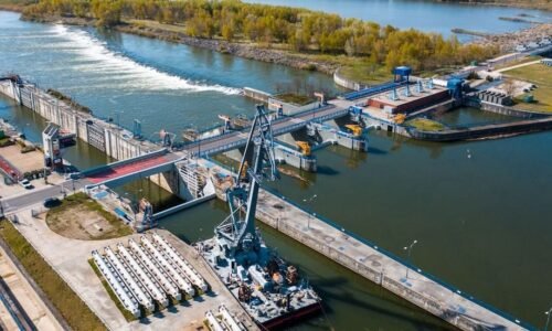 Slovenský štátny podnik Vodohospodárska výstavba s obrovskými ziskami, nepredáva elektrickú energiu priamo samotným spotrebiteľom, ale kvôli kšeftíkom cez rôzne pokútne, aj schránkové firmy