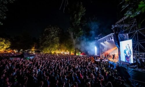 Festival Helfest 2024 zverejnil kompletný line-up. Oslava 25. narodenín kapely Heľenine Oči bude jedna veľká žúrka