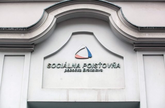 106447_socialna-poistovna-640x420.jpg Sociálna poisťovňa zvýši príspevok za prácu v obecnej polícii, poberatelia nemusia o nič žiadať