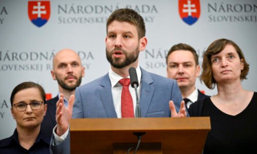 Progresívci vyzývajú Pellegriniho, aby zákon o STVR nepodpísal. V opačnom prípade sa obrátia na Ústavný súd (video)