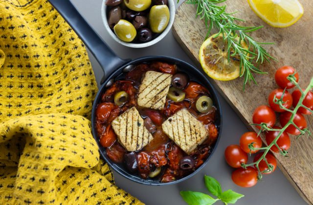 117493_lunter-mediterannean-image-640x420.jpg Prevratná novinka Lunter Seafoo Tofu sa stala Voľbou spotrebiteľov, ocenila ju aj odborná porota