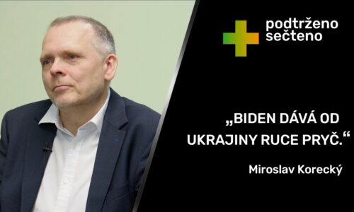 Vláda doma pronáší silná slova, jak hájí české zájmy, venku stáhne ocas | Miroslav Korecký