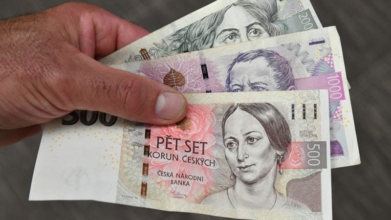 Velké změny u penzijního spoření dopadnou na střadatele. Jak na nich vydělat a na co dát pozor? Velké změny u penzijního spoření dopadnou na střadatele. Jak na nich vydělat a na co dát pozor?