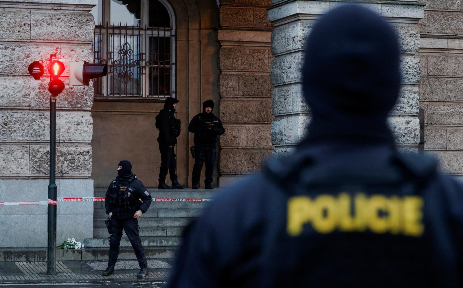 Vrah z pražskej univerzity sa chcel pomstiť celej spoločnosti, ukázalo vyšetrovanie Vrah z pražskej univerzity sa chcel pomstiť celej spoločnosti, ukázalo vyšetrovanie