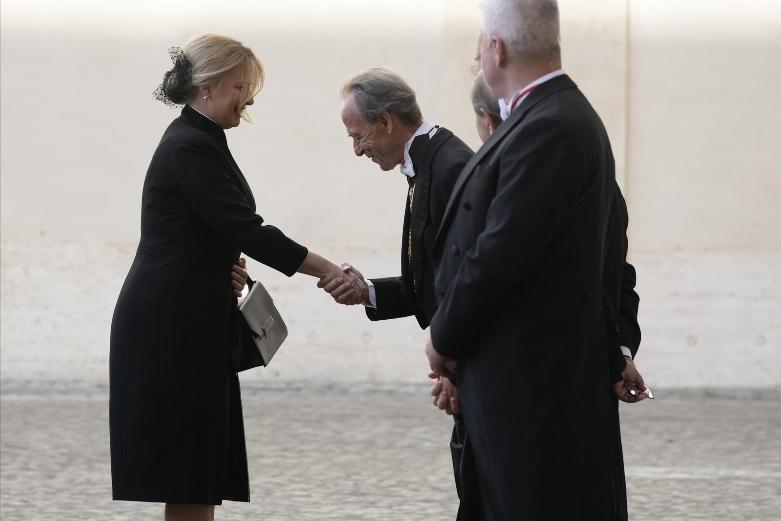 Čaputová: Pápež ľudom na Slovensku odkázal, aby medzi sebou hľadali pokoj Čaputová: Pápež ľudom na Slovensku odkázal, aby medzi sebou hľadali pokoj