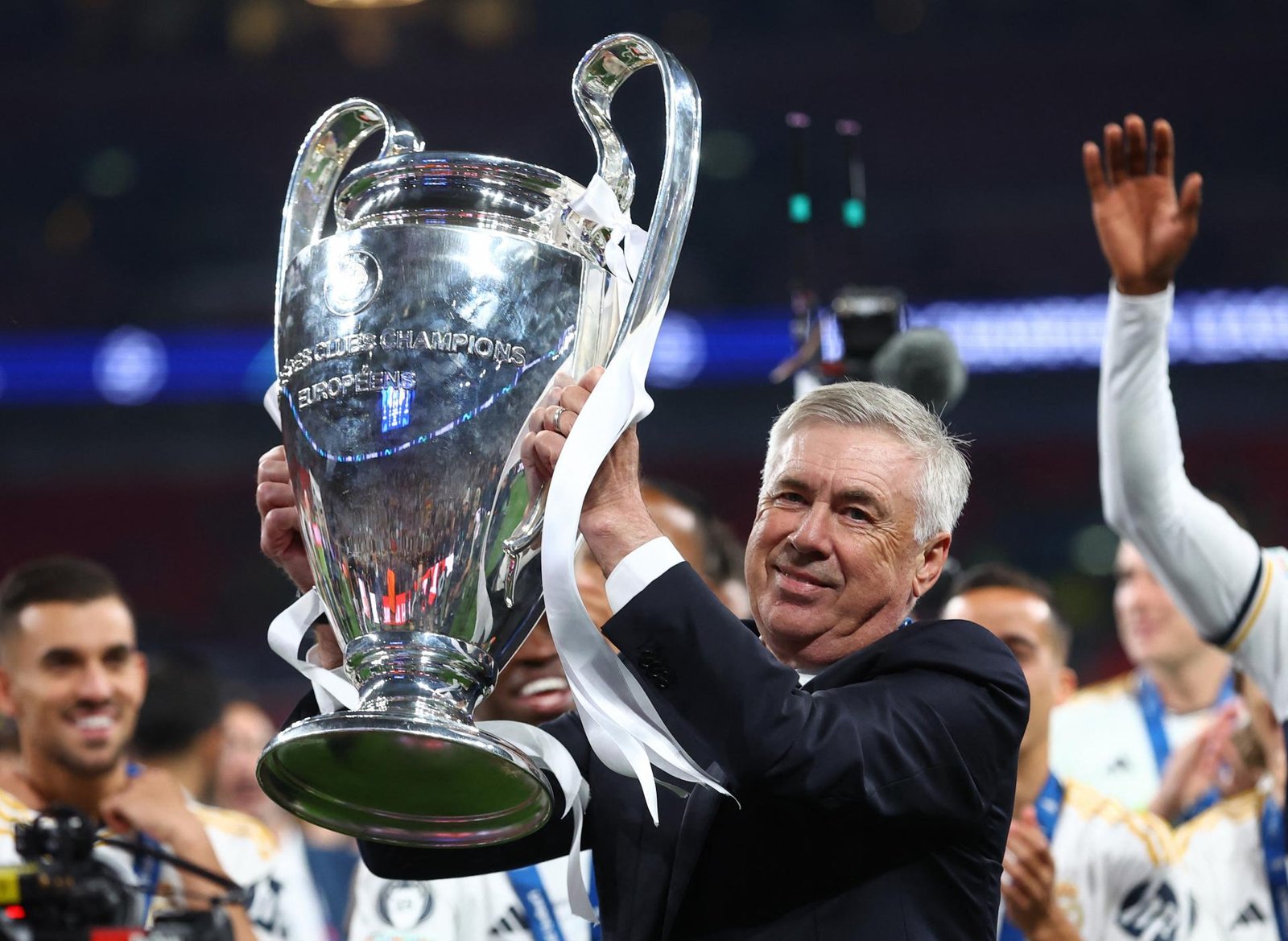 Pán titulov, magnet na trofeje. Pokojný rekordér don Carlo dokonale stelesňuje „galaktickosť“ Realu Pán titulov, magnet na trofeje. Pokojný rekordér don Carlo dokonale stelesňuje „galaktickosť“ Realu
