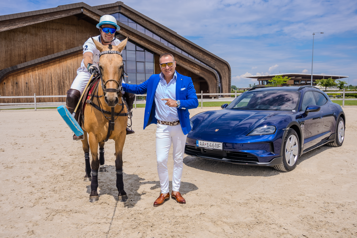 Za konskou silou netreba chodiť len do stajne: Extréme zrýchlenie nového Porsche Taycan vás prenesie do sedla za pár sekúnd