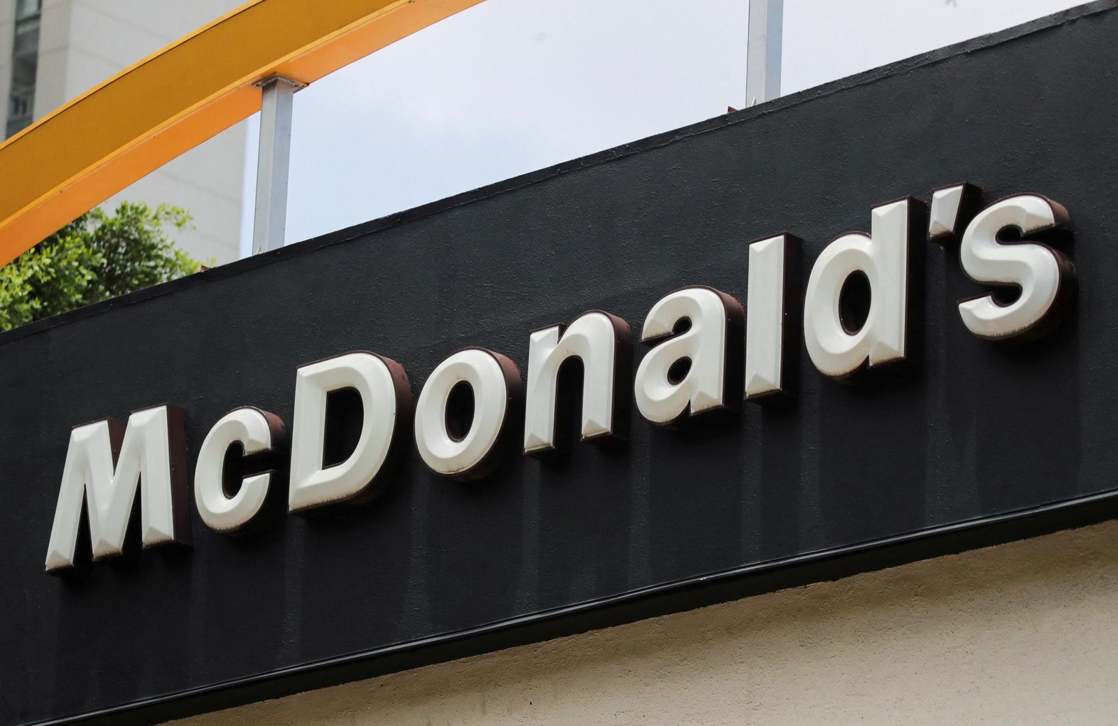 McDonald´s v USA ruší objednávací systém založený na umelej inteligencii, robil absurdné chyby McDonald´s v USA ruší objednávací systém založený na umelej inteligencii, robil absurdné chyby