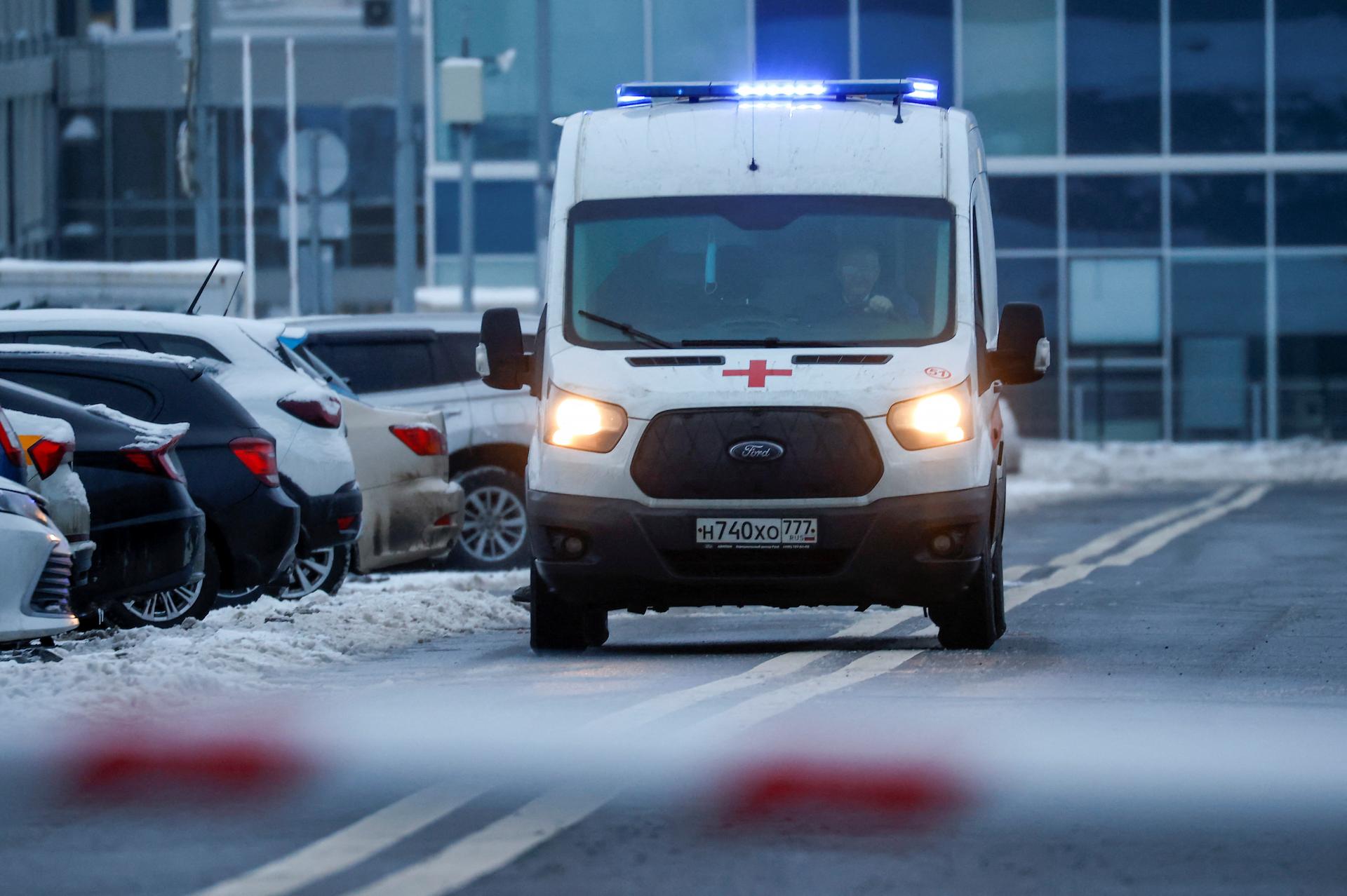 V Moskve hospitalizovali desiatky ľudí, je podozrenie na hromadnú otravu jedlom