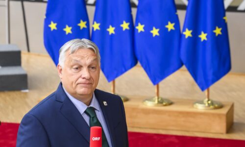 České hnutie ANO, Orbánov Fidesz a rakúska FPÖ zakladajú politickú alianciu. Špekuluje sa aj o účasti Smeru