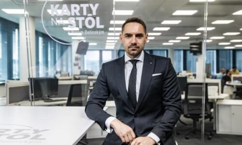 Gyimesi György: EUROVOĽBAMI ZÁPAS O NAŠU BUDÚCNOSŤ NEKONČÍ

Viaceré krajiny v Európe odkázali svojim súčasným lídrom, že majú dosť ich hier na vojakov! Upokojujúce je, že …