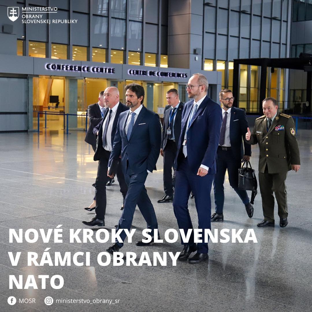 448477552_847263640767953_2564509053456843794_n.jpg SLOVENSKO POSILŇUJE OBRANNÚ SPOLUPRÁCU V RÁMCI NATO
Minister obrany a podpredseda vlády SR Robert Kaliňák sa zúčastnil na rokovaní ministrov obrany člens…