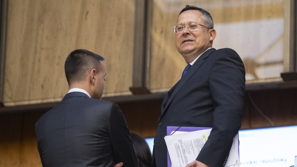 Slovensko má nadmerný deficit, Komisia pripravuje dohľad Slovensko má nadmerný deficit, Komisia pripravuje dohľad