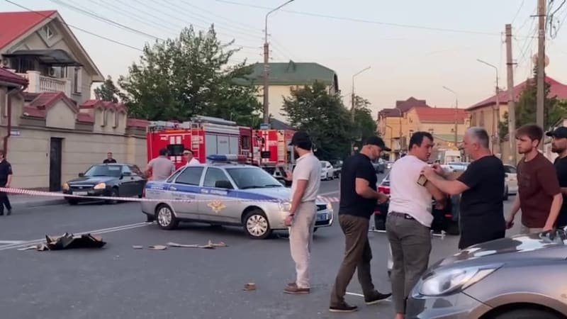 Útok v Dagestánu si vyžádal život 15 policistů, zemřeli i civilisté. Pátrá se po komplicích Útok v Dagestánu si vyžádal život 15 policistů, zemřeli i civilisté. Pátrá se po komplicích