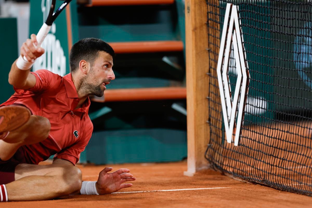 Djokovič znepokojil svojich fanúšikov. Či nastúpi na štvrťfinále Roland Garros nie je isté