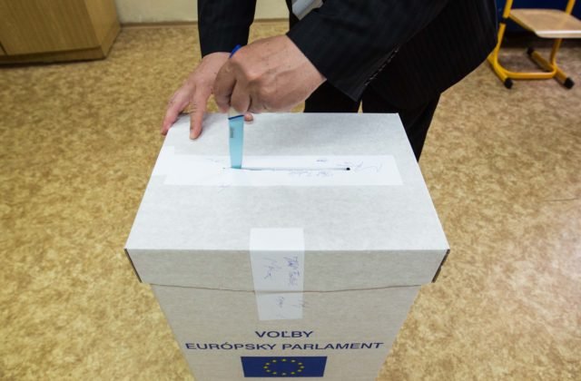 99882_eurovolby-volby-do-europskeho-parlamentu-640x420.jpg Chronológia volieb do Európskeho parlamentu: Ako volili Slováci europoslancov?