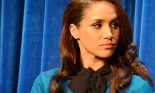 Meghan Markle chodila po Los Angeles v… teplákovej súprave. Nevedela, že ju nahrávajú? Používatelia internetu majú podozrenie na sprisahanie