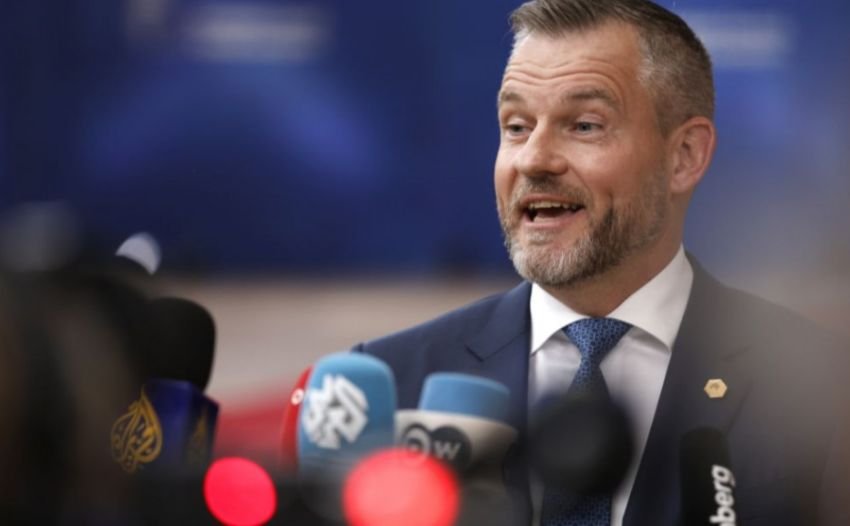 Slovensko nepošle na Ukrajinu vojakov, ale nepriamo pomôže Zelenskému s granátmi Slovensko nepošle na Ukrajinu vojakov, ale nepriamo pomôže Zelenskému s granátmi