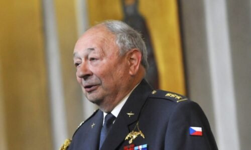 Zemřel československý generál Čeřovský. Vzepřel se okupantům, na Borech seděl s Dukou