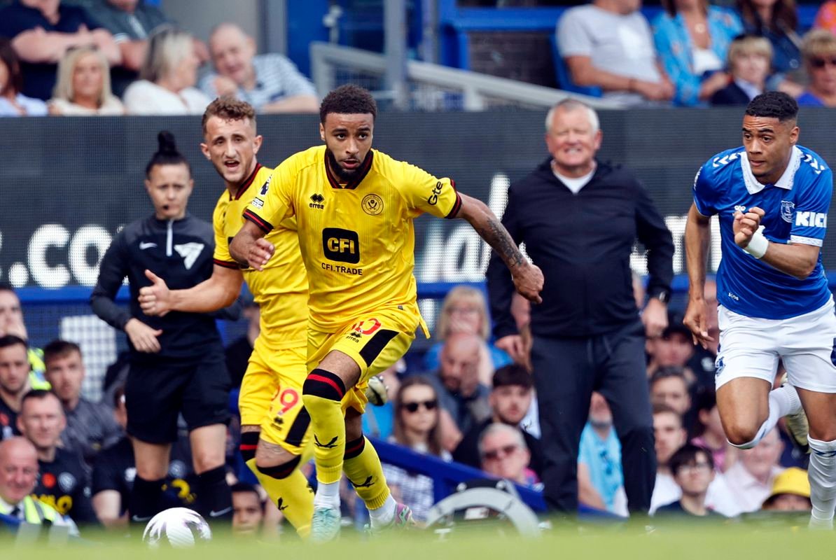 Ďalší prestup medzi Evertonom a Aston Villou. Do Birminghamu prichádza mladý útočník