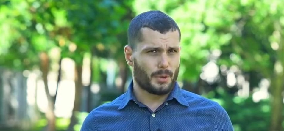 Richard Glück: Naď zničil slovenskú armádu a teraz žobre peniaze od Slovákov Richard Glück: Naď zničil slovenskú armádu a teraz žobre peniaze od Slovákov