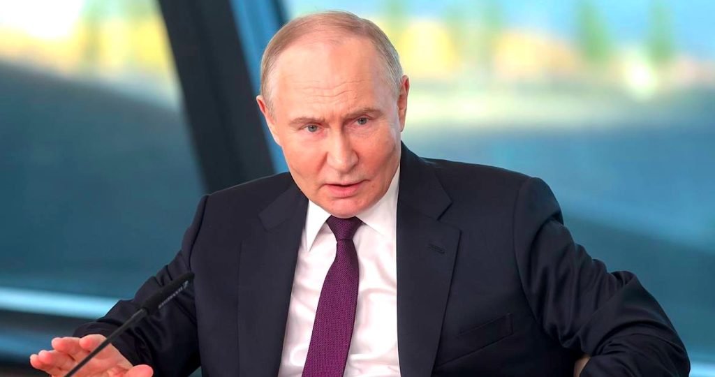 VIDEO: Putin pohrozil vyzbrojením spriaznených krajín, ktoré by mohli zasiahnuť ciele na Západe v prípade útokov na územie Ruska. VIDEO: Putin pohrozil vyzbrojením spriaznených krajín, ktoré by mohli zasiahnuť ciele na Západe v prípade útokov na územie Ruska.