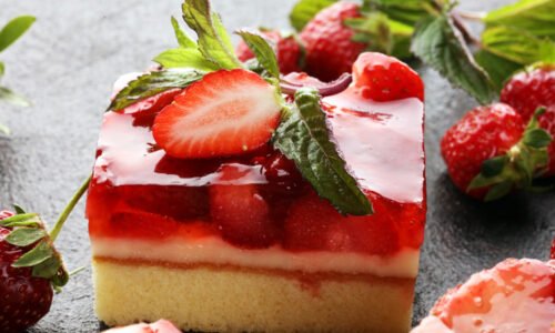 Vždy, keď robím tento koláč, všetci ma žiadajú o recept. Jeden plech nestačí