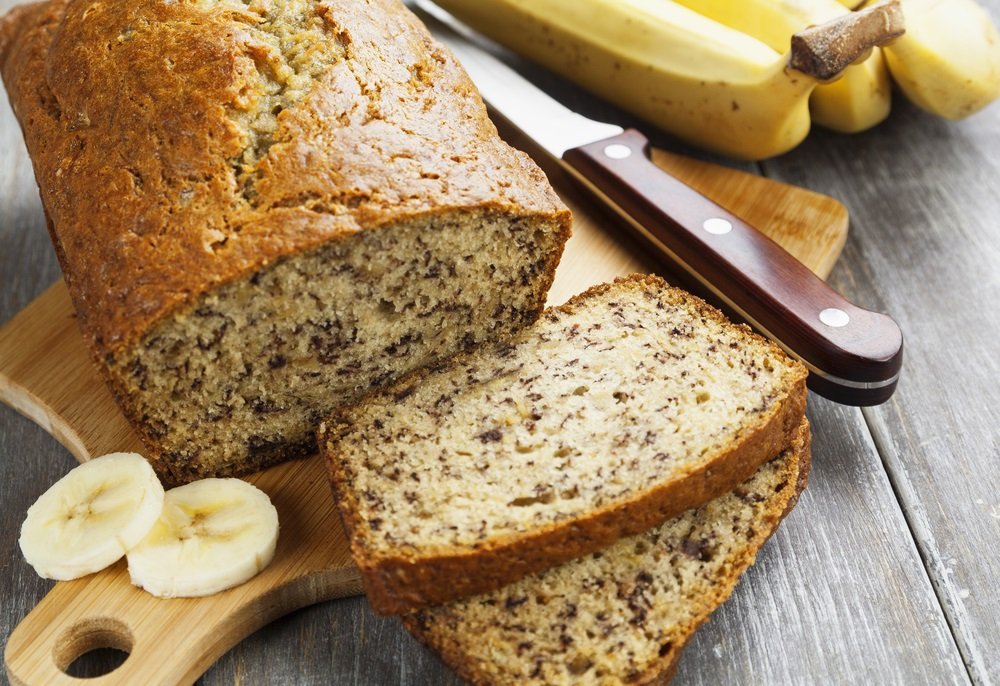 Jednoduchý a rýchly recept na chutný banánový chlieb. Rodina a hostia si vždy pýtajú extra Jednoduchý a rýchly recept na chutný banánový chlieb. Rodina a hostia si vždy pýtajú extra