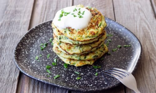 Cuketové palacinky v novom prevedení. Túto ingredienciu pridávam namiesto múky, vďaka čomu sú šialene chrumkavé