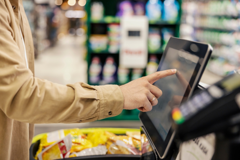 Samostatná pokladňa sa stále zasekáva? Použite jeden trik v supermarkete