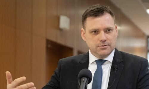 Taraba trvá na zmenách v mediálnej oblasti: Chce zabrániť vymýšľaniu a šíreniu nezmyslov novinármi