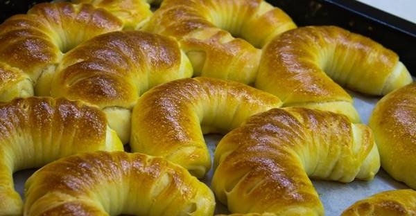 Rožteky z toho najjemnejšieho cesta: Recept od mojej susedy, ktorý sme si hneď veľmi obľúbili! Rožteky z toho najjemnejšieho cesta: Recept od mojej susedy, ktorý sme si hneď veľmi obľúbili!