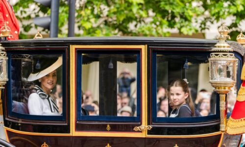 Rakovina vojvodkyne Kate ovplyvnila správanie jej dcéry. Princezná Charlotte sa zmenila