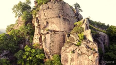 Expedícia do Kabardsko-Balkarska za podivnými geologickými útvarmi Expedícia do Kabardsko-Balkarska za podivnými geologickými útvarmi