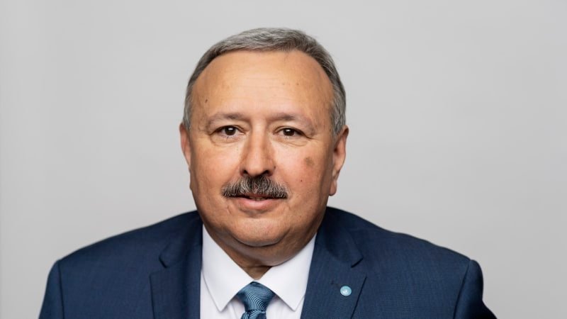 Vyšetřovací komisi ke střelbě na fakultě povede Kašník. Předsedu zvolila Sněmovna Vyšetřovací komisi ke střelbě na fakultě povede Kašník. Předsedu zvolila Sněmovna
