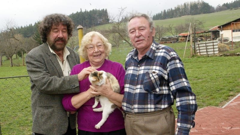 Zdeněk Troška do trilogie Slunce, seno obsadil i rodiče. Představitelka průvodčí zemřela mladá Zdeněk Troška do trilogie Slunce, seno obsadil i rodiče. Představitelka průvodčí zemřela mladá