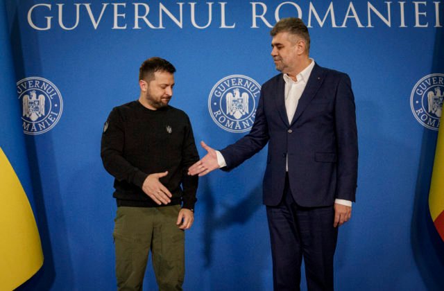 144405_ukrajinsky-premier-volodymyr-zelenskyj-a-rumunsky-premier-marcel-ciolacu-640x420.jpg Rumunsko nemá možnosti na zostrelenie ruských dronov nad Ukrajinou