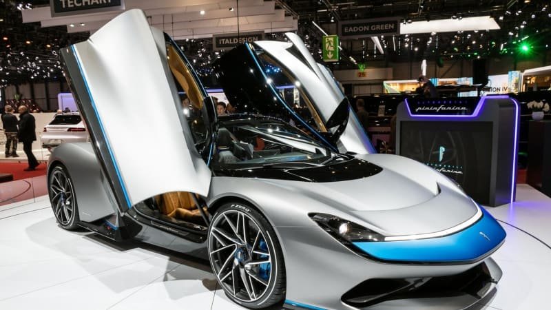 Nejdražší auto v Česku koupíte jedině v podhůrské vesnici. Zaplatíte za něj závratnou cenu Nejdražší auto v Česku koupíte jedině v podhůrské vesnici. Zaplatíte za něj závratnou cenu