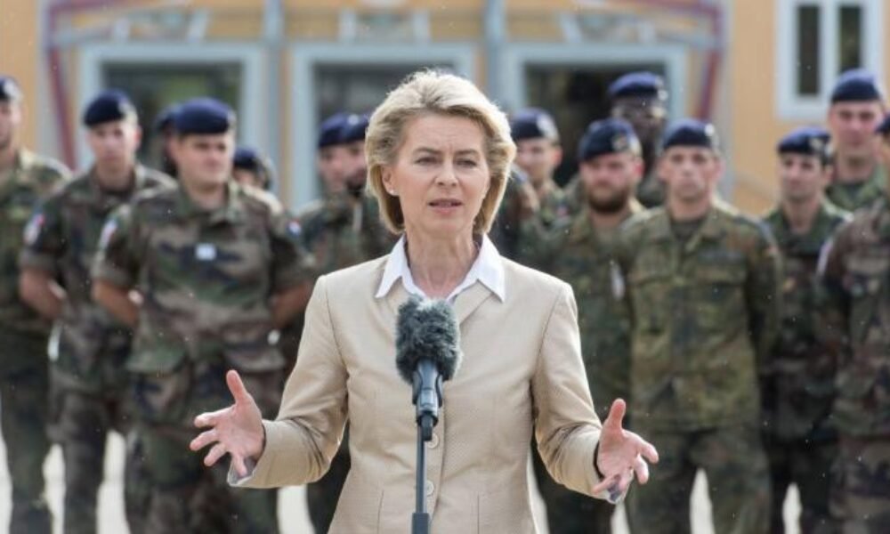 Ako sa Von der Leyen a jej kumpáni snažia zavrieť ústa odporcom vojny a všetkým nespokojným