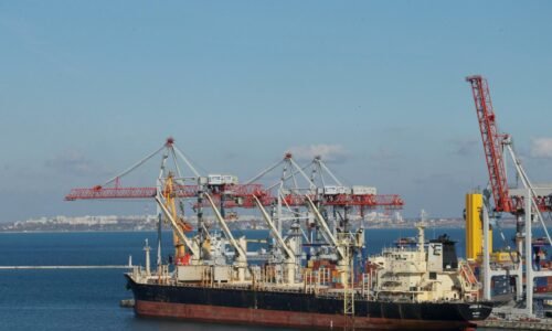 Ukrajina zadržala nákladnú loď, podozrieva ju z exportu obilia z Krymu