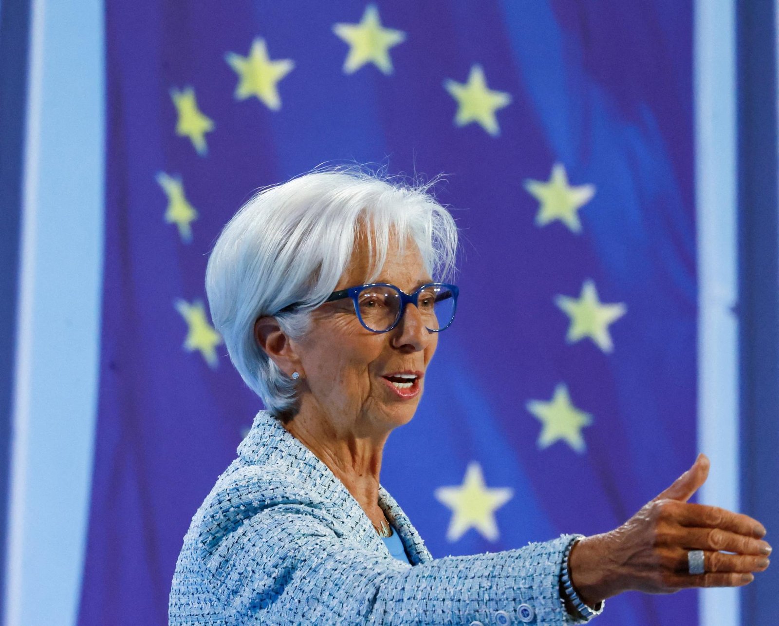 Do polovice budúceho roka by mohla ECB znížiť depozitnú sadzbu, tvrdia analytici Do polovice budúceho roka by mohla ECB znížiť depozitnú sadzbu, tvrdia analytici
