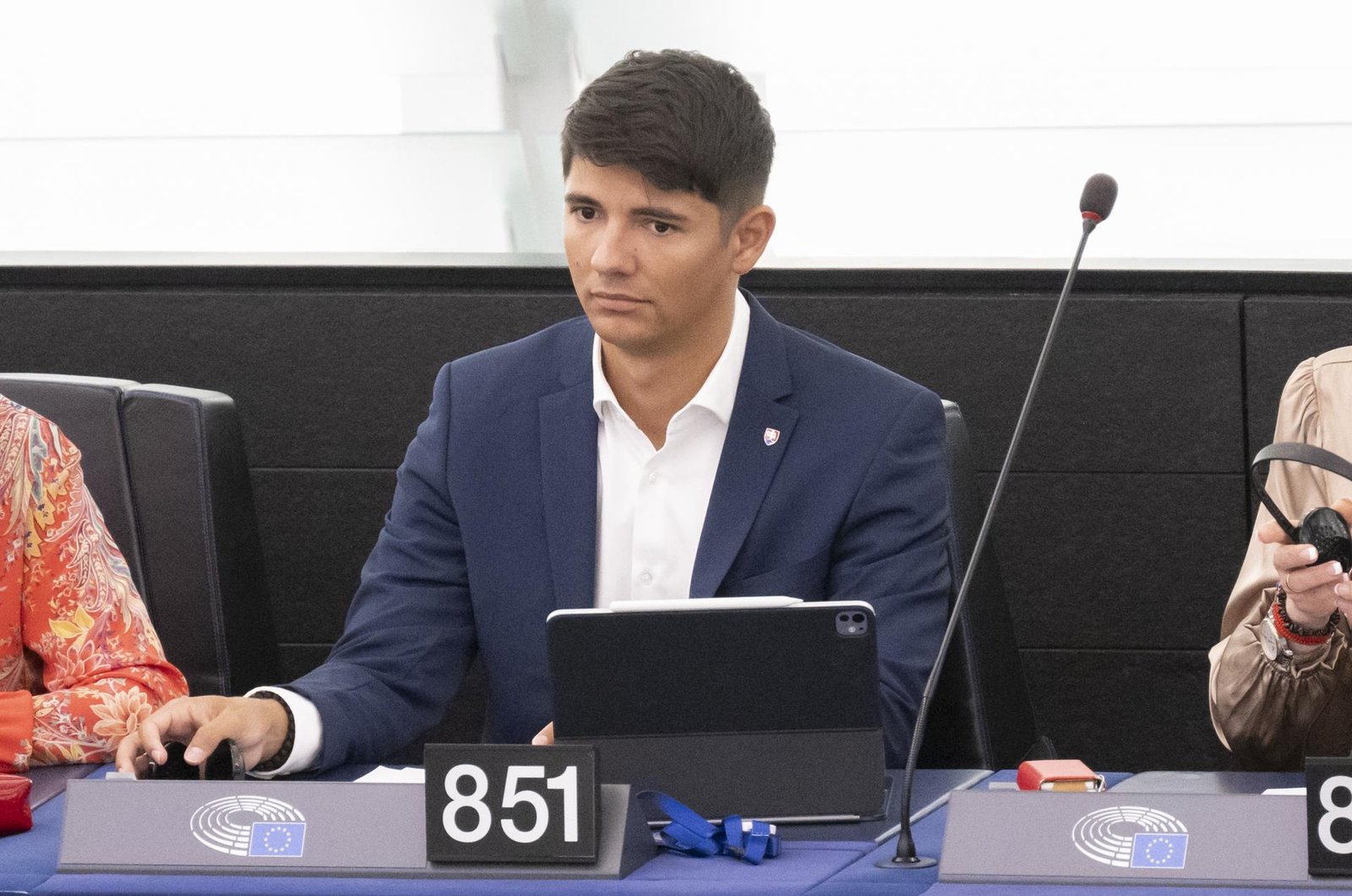 Smer považuje závery správy Bruselu o právnom štáte za zavádzajúce a aktivistické Smer považuje závery správy Bruselu o právnom štáte za zavádzajúce a aktivistické