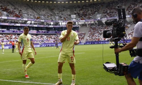 Štyria novinári TASS prišli o akreditáciu na olympiádu, uviedla ruská agentúra