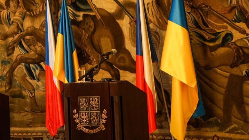 Česká a ukrajinská vláda budou jednat v Praze. Řešit se bude obrana i hospodářská obnova