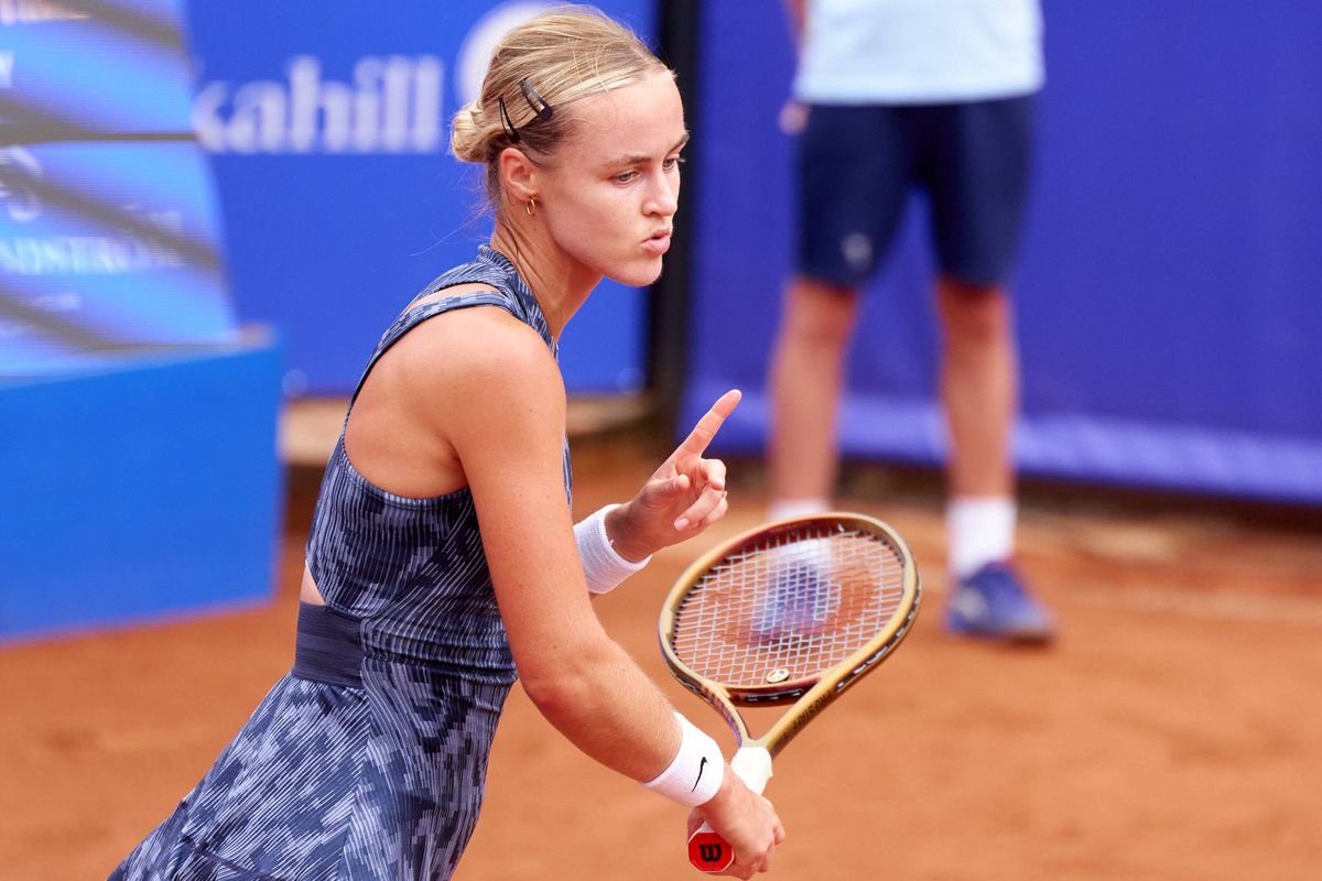 WTA Budapešť: Schmiedlová prešla cez prvú prekážku. Ruskej súperke nadelila kanára